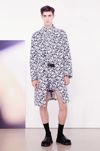 Look 11
